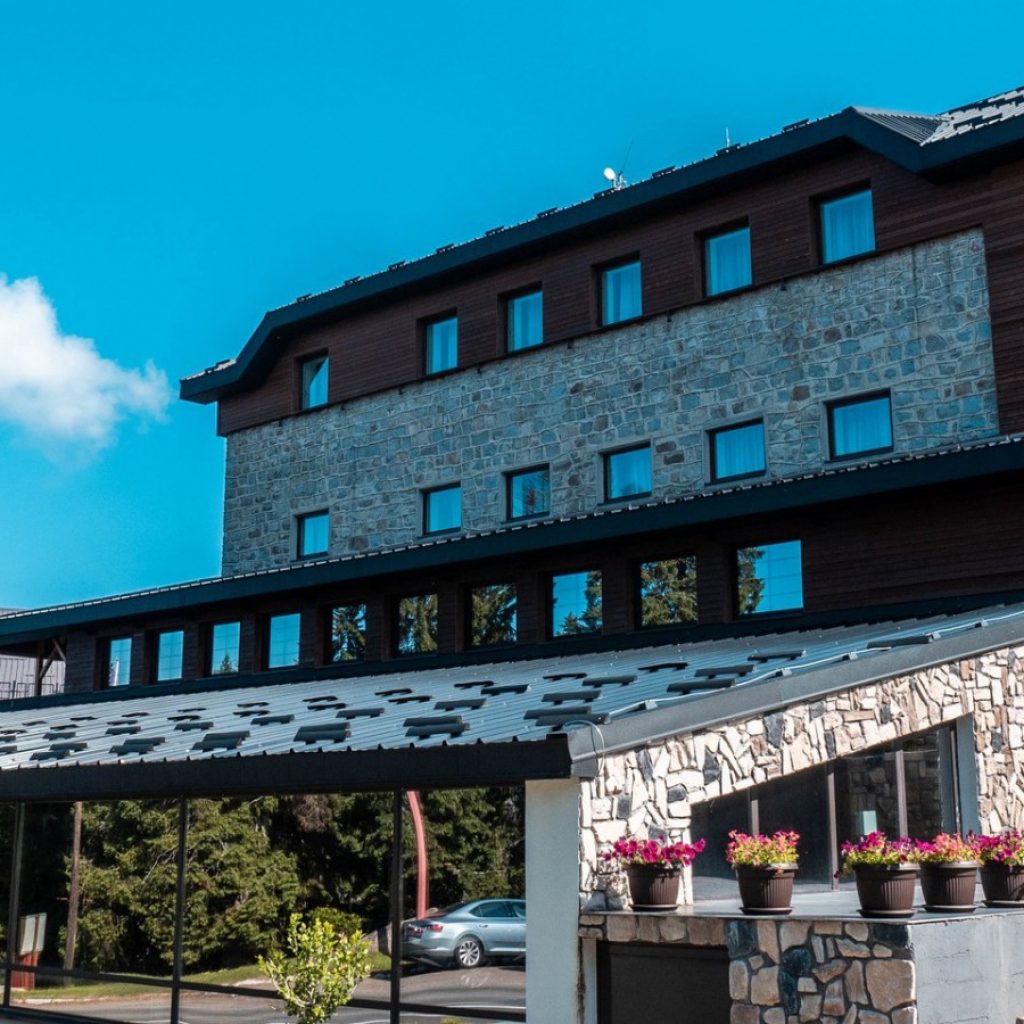 Hotel Putnik 4* - Копаоник, Србија