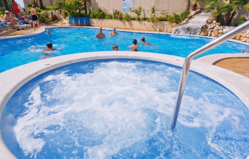 Хотел Оasis Splash 4*