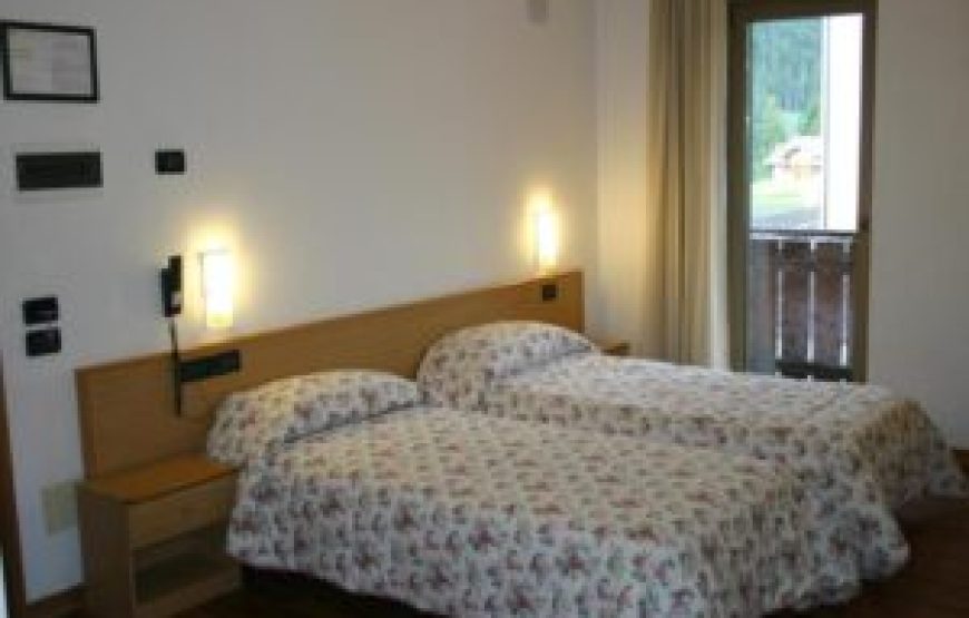 Hotel Orsa Maggiore 3* – Доломити ( 13.01 – 21.01.2027 / 14.02 – 22.02.2027 ) од 419 евра по лице