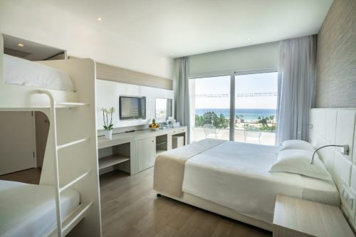 Margandina-hotel-AgiaNapa with-Aries-19